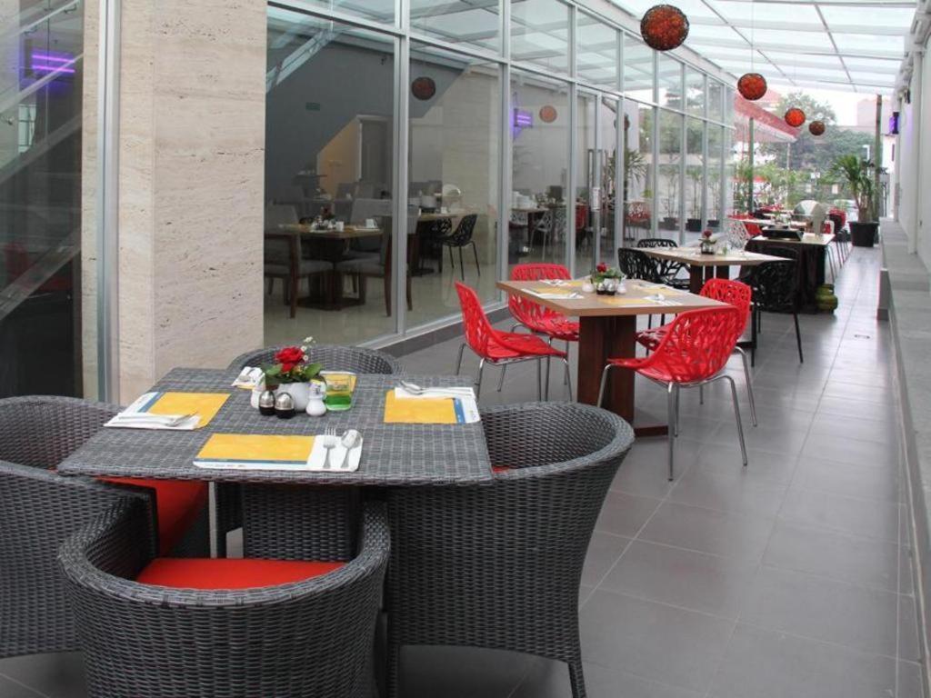 Verona Palace Hotel Bandung Exterior photo